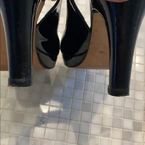 Stuart Weitzman Patent Leather Platform Slingback - Picture 5 of 7